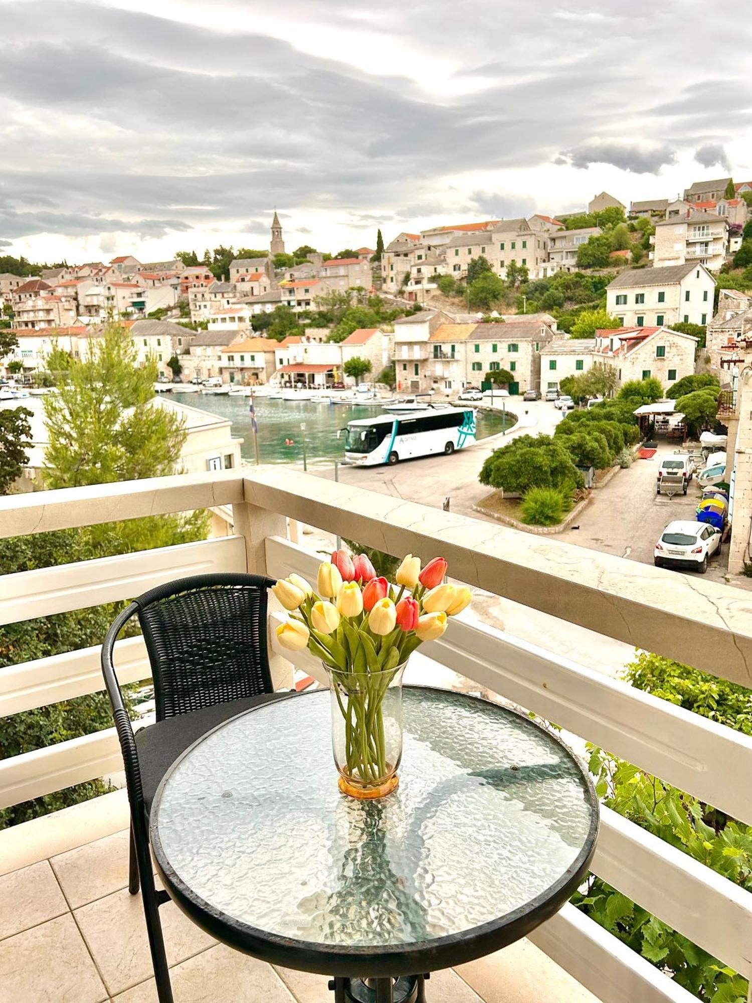 Apartman Zorka Povlja  Exteriér fotografie